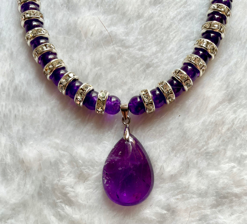 Amethyst pendant necklace