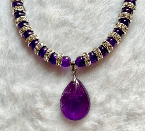 Amethyst pendant necklace
